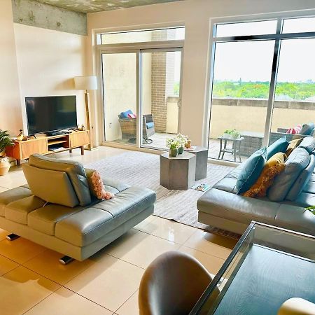 Amazing Midblock Miami 2 Bedrm Loft With Free Parking Aparthotel Kültér fotó
